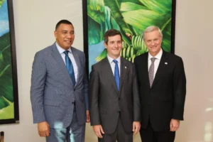 Panamá recibe al presidente de Chile y al primer ministro de Jamaica para el Foro Económico Internacional